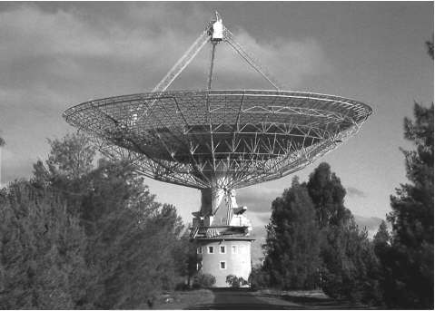 Рис. 1.9.9. 64-метовый австралийский радиотелескоп в Парксе